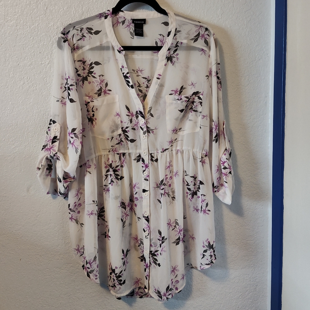 Torrid Emma Floral Chiffon Babydoll Tunic Size 1